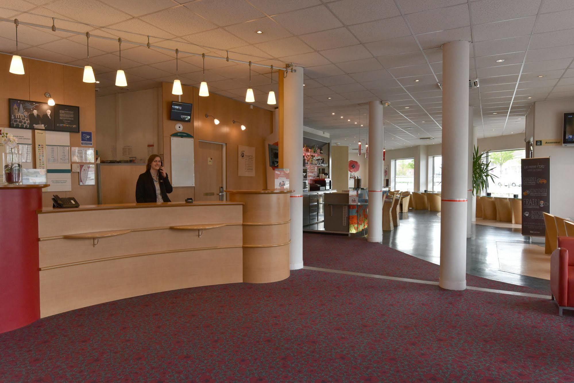 B&B Hotel Maubeuge Gare Exterior photo